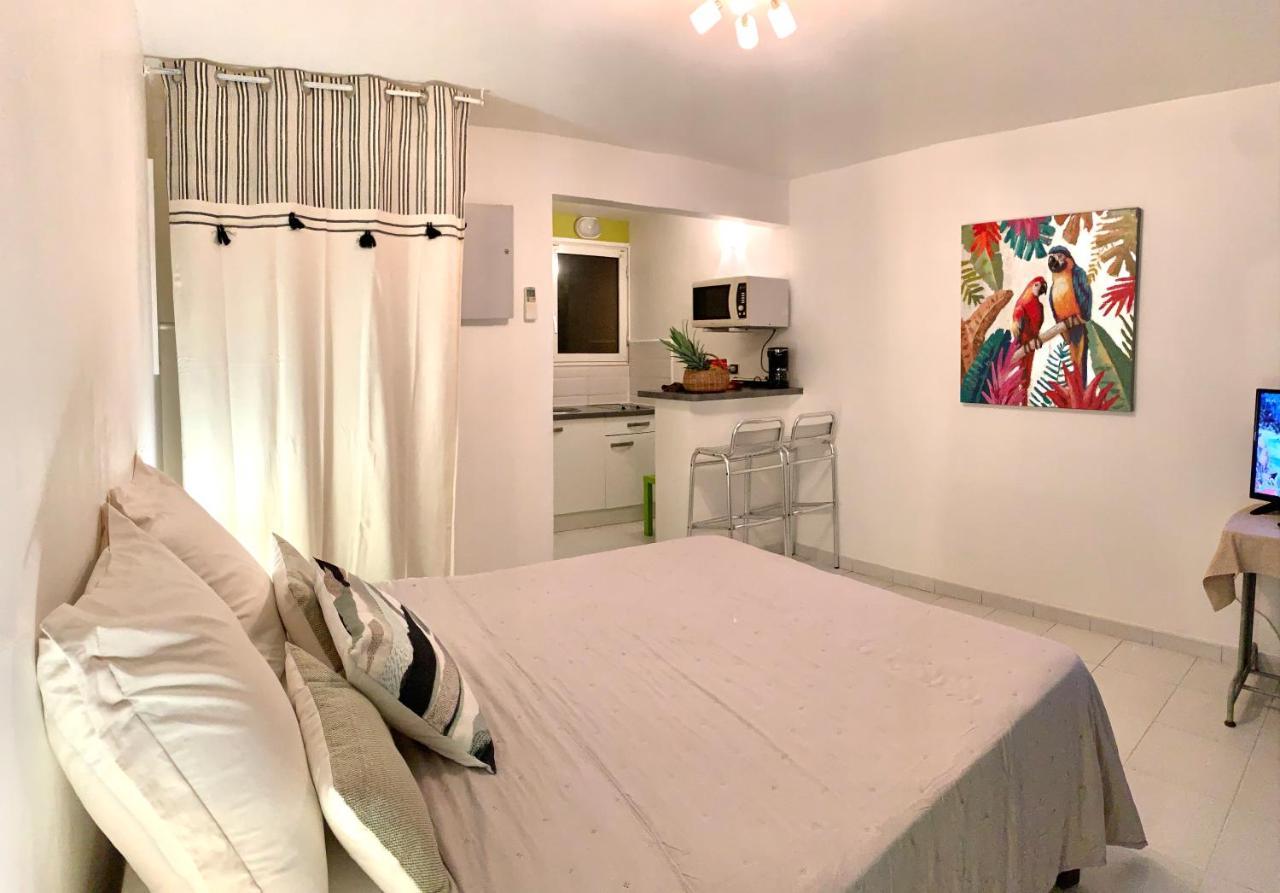 Superbe Studio Ultra Cosy A 2 Min De La Plage Sainte-Anne Exterior photo